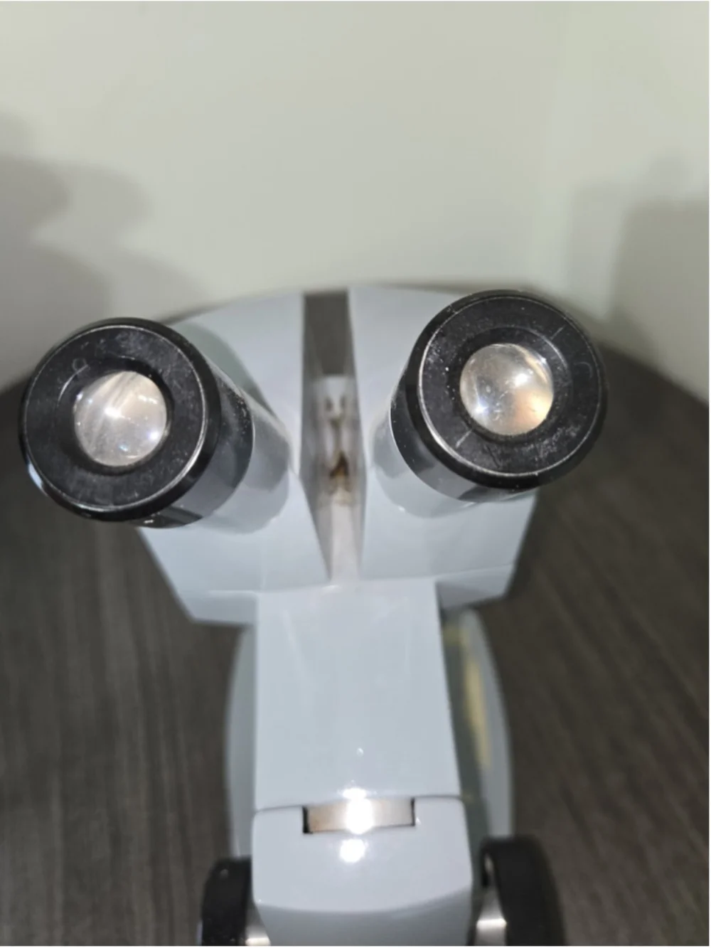 American Optical Corp Microscope Model 41 10/20